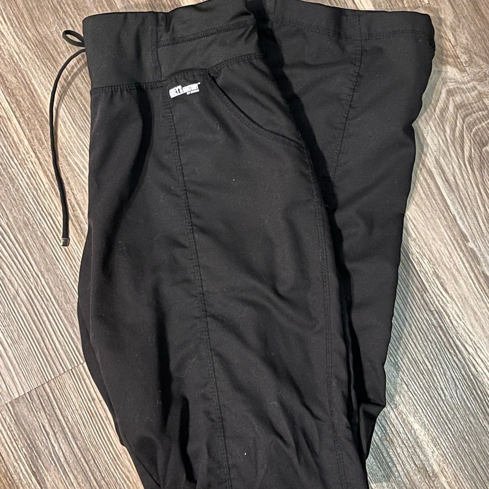 Grey’s Anatomy Stretch Top Scrub Pant | Size M / T | Black